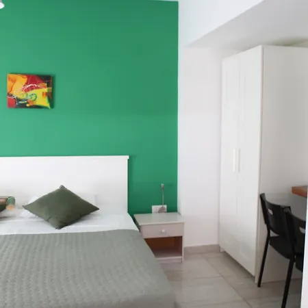 Rainbow Apartment Ayia Napa
